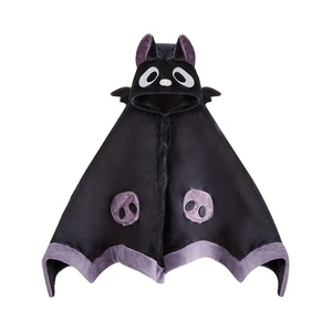 Couverture en polaire en polyester tissé doux, sweat à capuche, imprimé de dessin animé contemporain, cape portable pour Halloween, cosplay, noir - Product Image 1