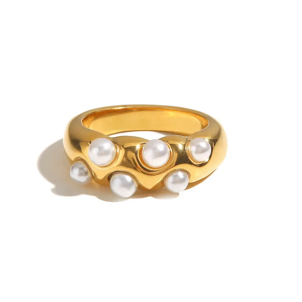 Luxury Undulating Band Pearl Hypoallergenic 18K Gold Plated Stainless Steel Band Rings for Women