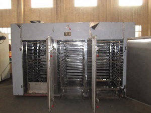 เครื่องอบแห้งใบมะรุมขนาดใหญ่ 300 กก. แบบใช้ลมร้อนสำหรับอุตสาหกรรม - Product Image 3