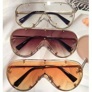 Gafas de Sol Extra Grandes con Forma de Escudo Retro de Moda para Mujer, UV400, Montura Metálica, Gafas de Sol de una Pieza 2021 - Product Image 3