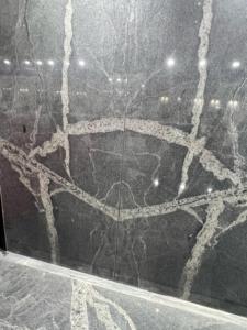 Piedra natural pulida de la losa del granito del partido del libro gris plateado de alta calidad para la decoración moderna del piso y de la pared directa de la India - Product Image 5