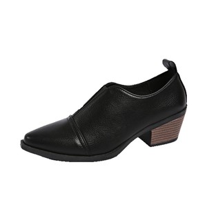 รองเท้าส้นเตี้ยทรงอังกฤษ ไซส์ใหญ่ ส้นกลาง แบบใหม่สำหรับฤดูใบไม้ร่วง ส้นหนา หัวแหลม ปากรองเท้าลึก หนังแท้ สำหรับผู้หญิง - Product Image 5