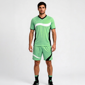 Conjunto de Camiseta de Fútbol Verde con Cuello en V para Hombre, Diseño con Bloques de Color, Malla Transpirable, Ropa Deportiva de Verano, Poliéster Antiarrugas, PADA PRIME - Product Image 1