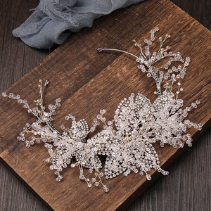 Serre-tête de mariée asymétrique de luxe en cristal en forme de feuille, vigne forestière, accessoire de cheveux de mariage, bijou de tête pour femme - Product Image 6