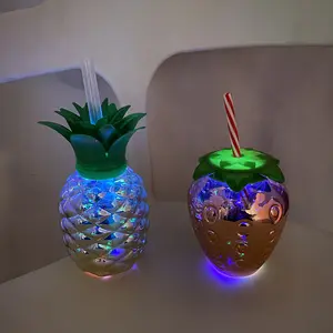 Helder Transparant Party 16Oz Sap Cup Bpa Gratis Creative Fruit Vorm Led Licht Aardbei Jar Container Ananas Vorm Fles