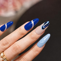 Faux ongles à presser tendance, longs, forme amande, motif œil abstrait, finition brillante, mélange bleu nude, pour usage quotidien et soirées