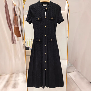 Maglioncino da donna con collo rotondo bianco all'ingrosso, produttore di maglieria, manica corta arruffata monopetto, abito lavorato a <span class=keywords><strong>maglia</strong></span> - Product Image 2