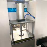 Máquina de Fresado de Extremos de Perfiles de Aluminio WEIKE CNC, Maquinaria de Fresado de Extremos de Perfiles de Aluminio para Ventanas y Puertas