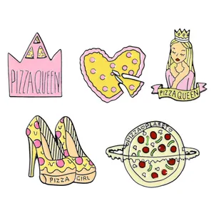 制造商定制披萨星球女王心形软搪瓷翻领别针徽章定制披萨高跟鞋搪瓷别针