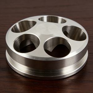 Pièces de soudure à sortie haute performance forgées et usinées CNC en aluminium/acier inoxydable, certifiées ISO9001, usinées par électroérosion à fil et perçage - Product Image 1