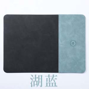 Tapis de souris multifonctionnel sans fil 15W Absorption magnétique Tapis de souris à chargement rapide Logo personnalisé Tapis de souris pliable en cuir PU - Product Image 3