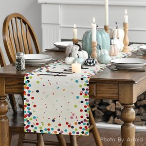 Vente en gros de nappes de <span class=keywords><strong>table</strong></span> personnalisées de luxe en polyester 13x72 pouces pour la décoration de la maison et des fêtes - Product Image 6