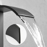 Keran Wastafel Kamar Mandi Hitam Doff Pegangan Tunggal Model Waterfall Tinggi Kuningan Modern Lubang Tunggal Inti Keramik