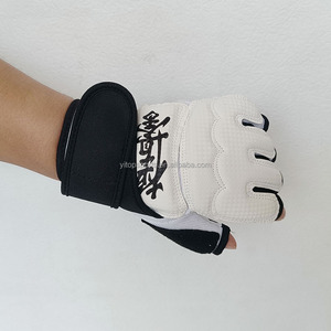 Protector de Manos de <span class=keywords><strong>Karate</strong></span> con Logotipo Personalizado, Equipo de <span class=keywords><strong>Karate</strong></span> de PU, Guantes de <span class=keywords><strong>Karate</strong></span> <span class=keywords><strong>Kyokushinkai</strong></span> - Product Image 3