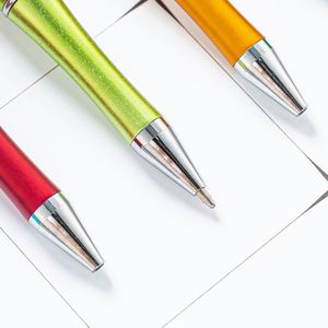 Stylo bille en plastique en forme de papillon, personnalisable avec logo, stylet pour entreprises et promotions, largeur d'écriture 0,7 mm - Product Image 4