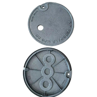 Couverture de regard en fonte de haute qualité OEM fabriquée par moulage au sable, conforme aux normes de test, en fonte grise