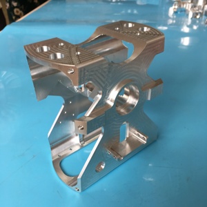 Alta polacco a cinque assi di collegamento spaziale trattamento di superficie di SS304 custodia magnetica accoppiatore/Aria Parti del Compressore - Product Image 5