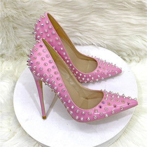 <span class=keywords><strong>Scarpe</strong></span> da donna <span class=keywords><strong>rosa</strong></span> <span class=keywords><strong>con</strong></span> rivetti, <span class=keywords><strong>tacco</strong></span> alto 12 cm, modello shallow mouth, per feste e spettacoli. - Product Image 1