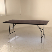 Table de salle à manger en bois de style bibliothèque, design traditionnel, pliable et facile à assembler pour usage commercial