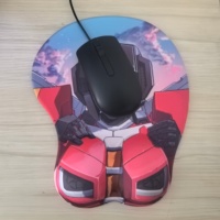 Tapis de souris gaming mini personnalisé avec logo, repose-poignet en silicone 3D antidérapant, et ensemble porte-clés anime pour PC Gamer