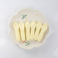 Bâtonnets de fromage riches en calcium en gros, barres de fromage saveur lait avec poignée en forme de patte de chat mignonne pour enfants, collation laitière molle OEM