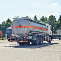 Camion-citerne de transport de carburant diesel et essence lourd neuf HOWO de Chine, Sinotruck 6x4 à roues motrices