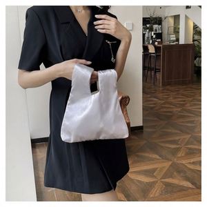 Bolsos de Mano Personalizados con Logotipo, Bolsos de Mano Anudados para Mujer - Product Image 2