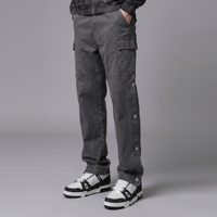 Pantalon cargo pour homme à boutons-pression latéraux, gris délavé vintage, avec double panneau de genou, poches à rabat, coupe droite, logo personnalisé