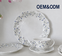Service de table en porcelaine vintage bleu et blanc à motif floral, avec logo personnalisé, assiette, bol, tasse à café, soucoupe, style rétro luxe léger