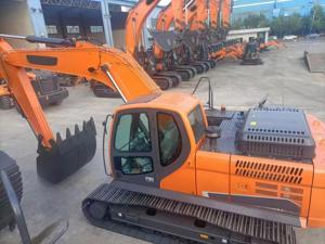 Nouvelle pelle sur chenilles hydraulique DEVELON DX245HD, capacité de la benne de 1,4 m³, équipement de construction robuste avec moteur et boîte de vitesses - Product Image 4