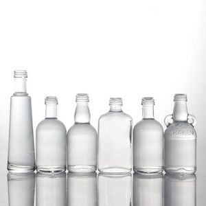 Thấp moq vòng hình dạng tùy chỉnh in logo <span class=keywords><strong>mini</strong></span> 50ml đồ uống có cồn Vodka Whisky rum Gin chai thủy tinh với nắp nhôm nắp - Product Image 2