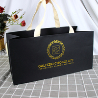 Sacs shopping en papier biodégradable et recyclable de luxe personnalisés, sacs cadeaux avec poignée en ruban, impression de logo pour l'emballage