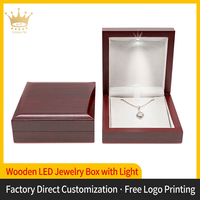 Boîte à bijoux en bois bordeaux avec éclairage LED, présentoir à bijoux, boîte de rangement pour collier, bague, boucles d'oreilles