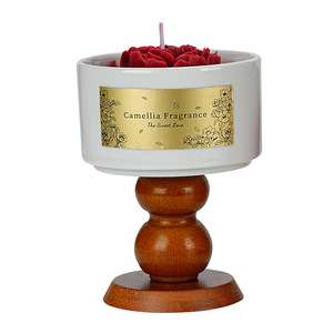 Camellia Scented Candle Gift Set Ceramic Exquisite Wedding Engagement Gift - Product Image 4
