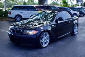 รถยนต์มือสอง BMW ซีรีส์ 1 รุ่น 135i ปี 2011 แบบเปิดประทุน 2 ประตู เกียร์ธรรมดา/อัตโนมัติ เครื่องยนต์ 4 ลิตร พวงมาลัยซ้าย เบาะหนัง กล้องมองหลัง - Product Image 3