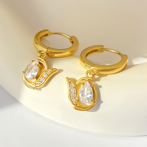 Boucles d'oreilles créoles romantiques en cristal taille poire avec zircon pour femme, bijoux de mariage, en laiton plaqué rhodium - Product Image 3