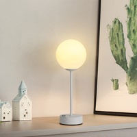 Lampe de bureau LED rechargeable sans fil design moderne pour la décoration d'hôtels de luxe avec batterie et écran tactile