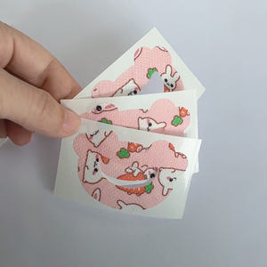 Stiker Perekat Mulut Anak Bentuk Lucu dengan Perekat Medis untuk Pernapasan Hidung Ringan Portabel Alat Bantu Tidur Warna Pink Bersertifikat CE - Product Image 4