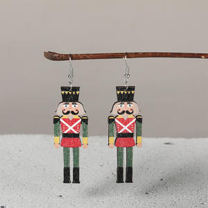 ต่างหูควอตซ์วินเทจสีทอง24K ทรงกระดิ่งสไตล์ยุโรปอเมริกันใหม่เป็นมิตรต่อสิ่งแวดล้อม - Product Image 2