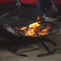 Vente en gros de foyer extérieur rond en métal noir de 26 pouces pour le jardin, le camping et les barbecues au bois