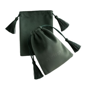 Bolsa de Joyería de Terciopelo Verde con Cordón y Borla para Collares de Piedras Preciosas, Relojes y Gafas - Opción de Logotipo Personalizado, Empaque de Regalo - Product Image 1