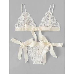 Nuevo Bikini de Dos Piezas 2020 con Ribete de Encaje - Lencería Sexy de Encaje de Tres Puntos con Tirantes, Estilo Europeo y Americano - Product Image 4