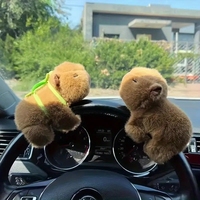 Vente en gros fabricant : Jouets en peluche Capybara avec sac à dos tortue, animaux en peluche interactifs à câliner, bracelets animaux en peluche.