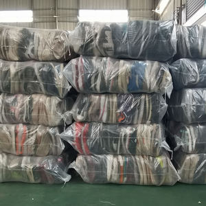 Vente de liquidation d'inventaire de chaussures de créateurs en gros, achat en gros de chaussures de sport pour hommes et femmes - Product Image 6