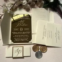 Set di Inviti Matrimoniali Personalizzati in Acrilico a Specchio con Codice QR, Biglietto RSVP, Stampa in Lamina d'Oro, Tasca Avorio per San Valentino e Matrimoni