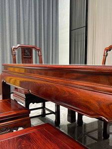 Ensemble de 7 pièces de mobilier simple style Ming en bois de Dalbergia rouge, comprenant une table à manger rectangulaire et des chaises, avec assemblage à mortaise en bois. - Product Image 4