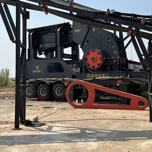 Broyeur de pierres mobile Fabricant de <span class=keywords><strong>d</strong></span>échets de construction Machine à béton Station de concassage à marteaux mobile - Product Image 3