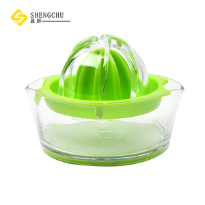 <span class=keywords><strong>4</strong></span> In <span class=keywords><strong>1</strong></span> Multifunctionele Handmatige Citroenpers Sinaasappel Grapefruit Citrus Rotatie Sap Pers Keukengerei - Product Image 6