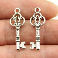 Breloque Clé Squelette Ornée 29x10mm en Alliage de Zinc Argent Vieilli pour Remplacement de Tirette de Fermeture Éclair
