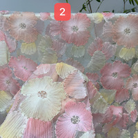 Kain Tulle Bordir Bunga 3D Trendy Berhias Manik-Manik Warna-Warni, Kain Bordir Floral Warna-Warni untuk Gaun Pengantin Wanita dan Gaun Malam